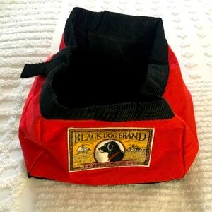 Black Dog Travel Bowl